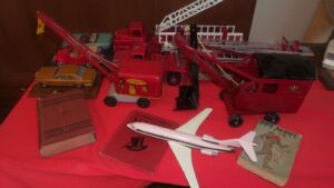 antique-toys-be