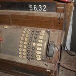 antique-cash-register-be