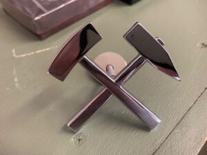 hood_ornament_5_2021