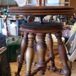 piano_stool_5_2022