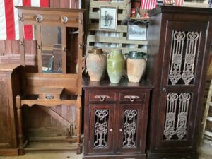 Wine_liquor_cabinet_0623