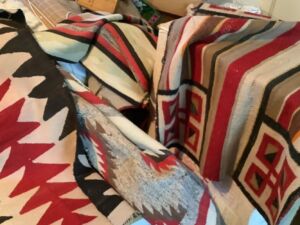 Navaho_rugs_2023