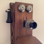 Antique_telephone_23
