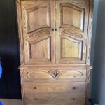 Oak_armoire_23