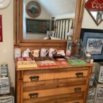Antique_3drawer_dresser_23