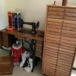 Standard_sewing_machine