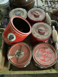 Tobacco_tins_3_25