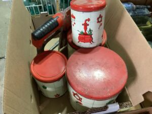 Vintage_canisters_3_25
