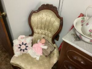 Antique_chair_3_25