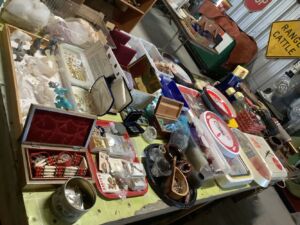 Jewelry-Collectibles_23