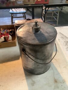 ModelA_ water_can_23