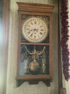Antique_wall_clock9_24