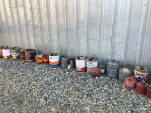 Gas_cans_10_24
