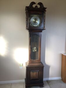 Grandfather_clock_11_24