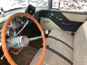 1957_Pontiac_steering