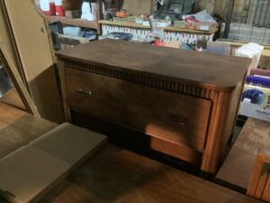 Antique_dresser_set_25