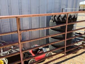 Studded_tires_6_25