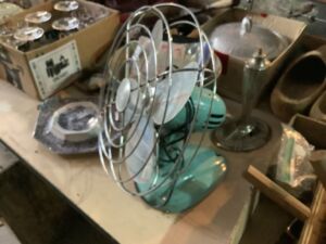 Vintage_fan_8_25
