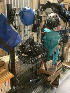 Outdoor_gear_25
