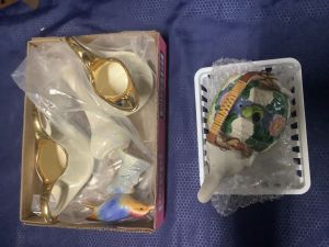 Specialty_collectibles_4_26