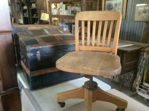 Vintage_office_chair_4_26