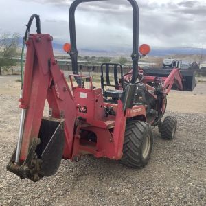 Backhoe_attachment_4_26