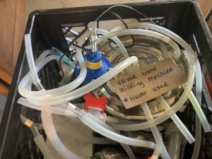Milking_machine_6_26