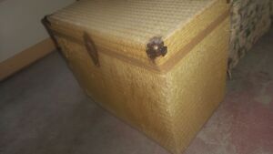 wicker.trunk.9.18