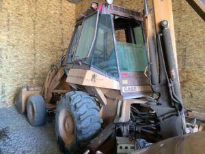 Case_680K_backhoe_4_25
