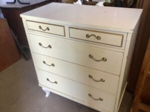 White_dresser_5_25