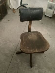 Antique_office_chair_5_25