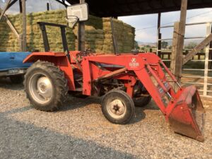 Massey_tractor_2025