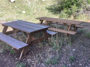 Picnic_tables_5_26