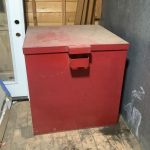 Red_cache_box_5_26