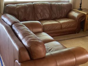 Leather_sofa_set_9_26